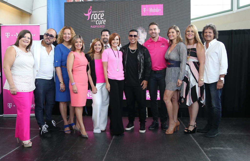 Maribel Villegas,Walter Otero, Sara Rosario, Amarilis Reyes, Frances Rodriguez, Henry Cintrón, Tita Guerrero, Daddy Yankee, Jaime Mayol, Ivonne Orsini,Ingrid Casanova, Jorge Laboy